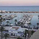 Apartment Port - Sea Views, Sleeps 6 *