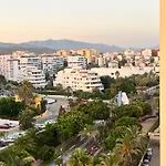 Apartment Port - Sea Views, Sleeps 6 Estepona