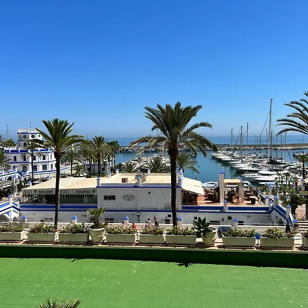 Marina, Modern Apartment, Sea Views, Balcony, Sleeps 6, Family Friendly * Estepona
