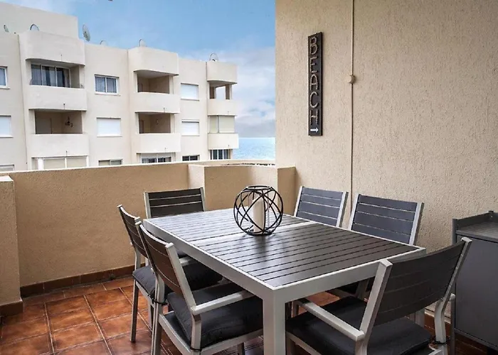 Marina, Winter Sun From 99e Per Night, Sea Views, Balcony, Lift, Wifi Estepona