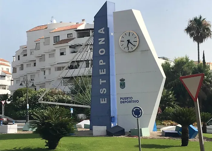 Marina, Winter Sun From 99e Per Night, Sea Views, Balcony, Lift, Wifi Apartment *